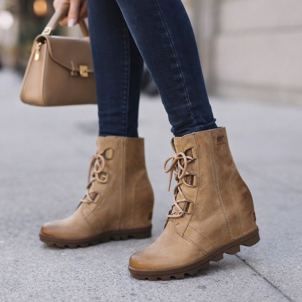 Sorel Joan of Arctic Wedge II Boots, Ash Brown, Women's Size 7.5‎ US